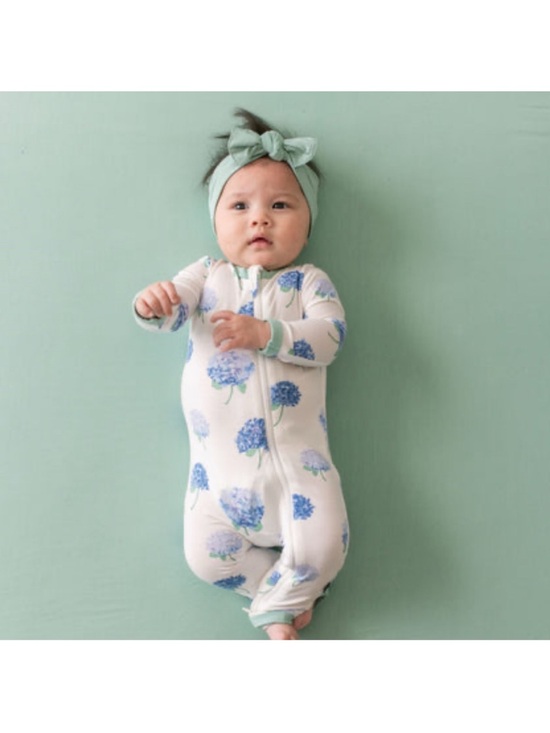 Kyte BABY Other - Kyte hydrangea zipper footie 12-18
